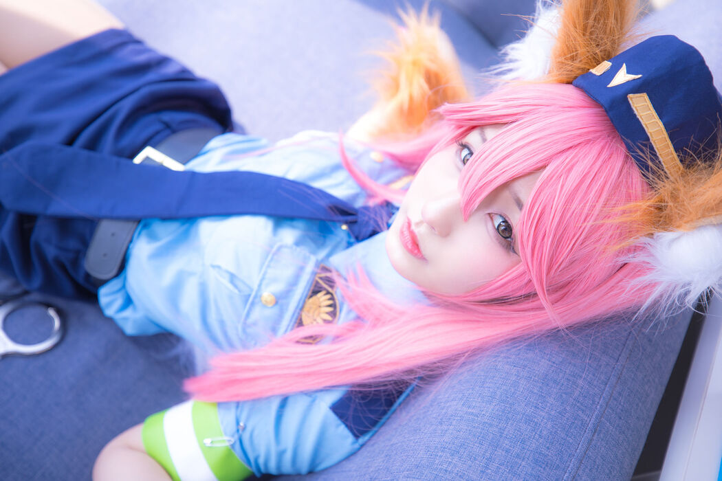 COSER Kagurazaka Midwinter << Can I be arrested later?