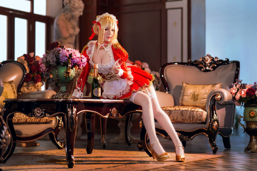 Coser half son "The Maid of Nero"