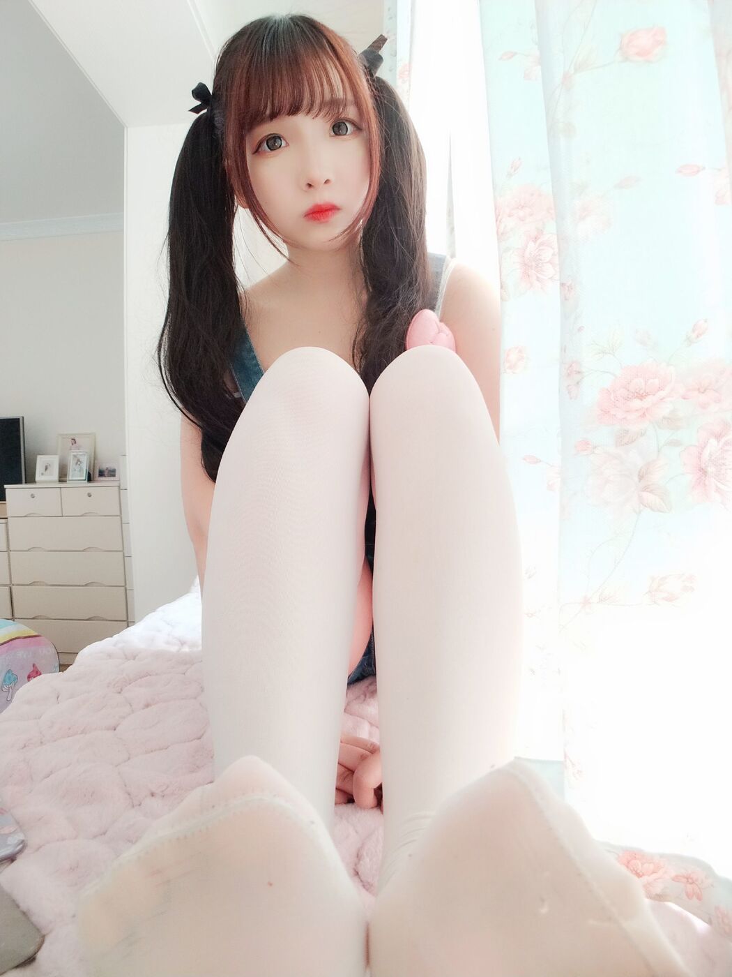 [网红Coser] Furukawa kagura "Denim Sling Shorts"