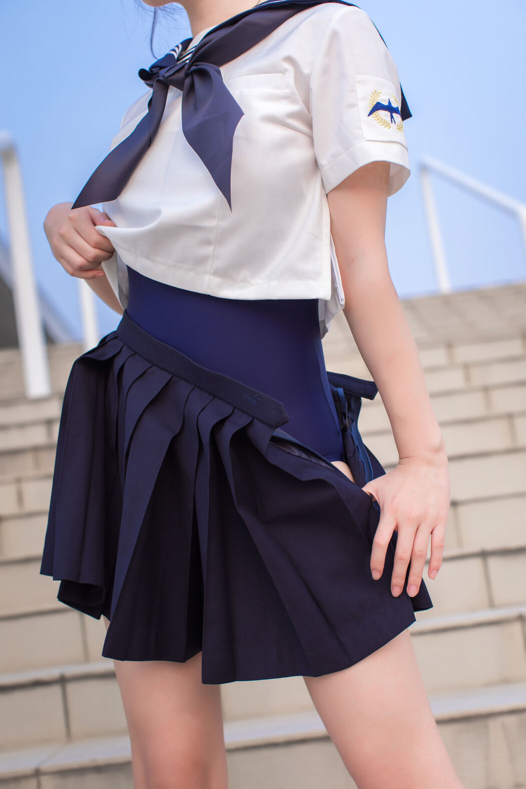 COSER Wenmei "JK+White Silk+Dead Reservoir Water" [COSPLAY Welfare] Cover Photo