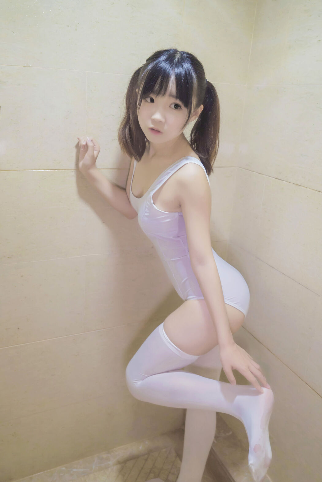 Coser Yumiko "White Dead Reservoir Water"