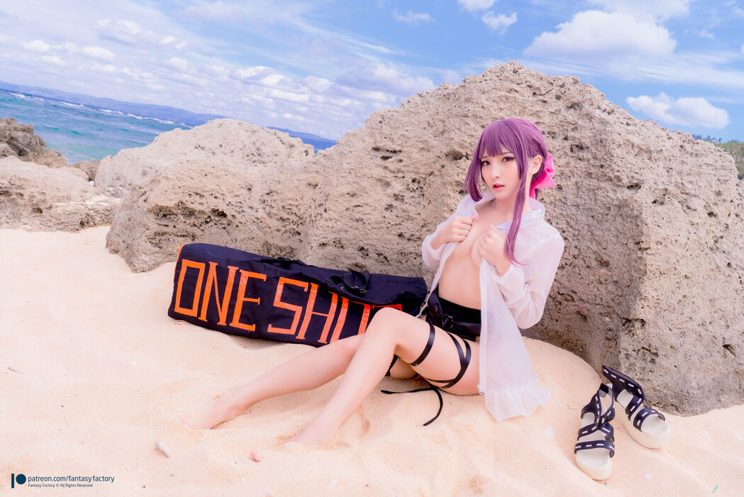 COSER Xiaoding "Beach Style" [Fantasy Factory] Cover Photo