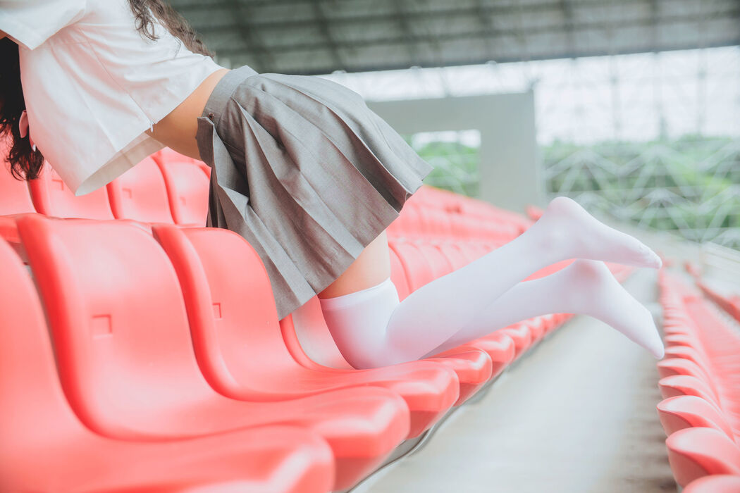 OwO "Gray JK Uniform" [COSER Beauty]