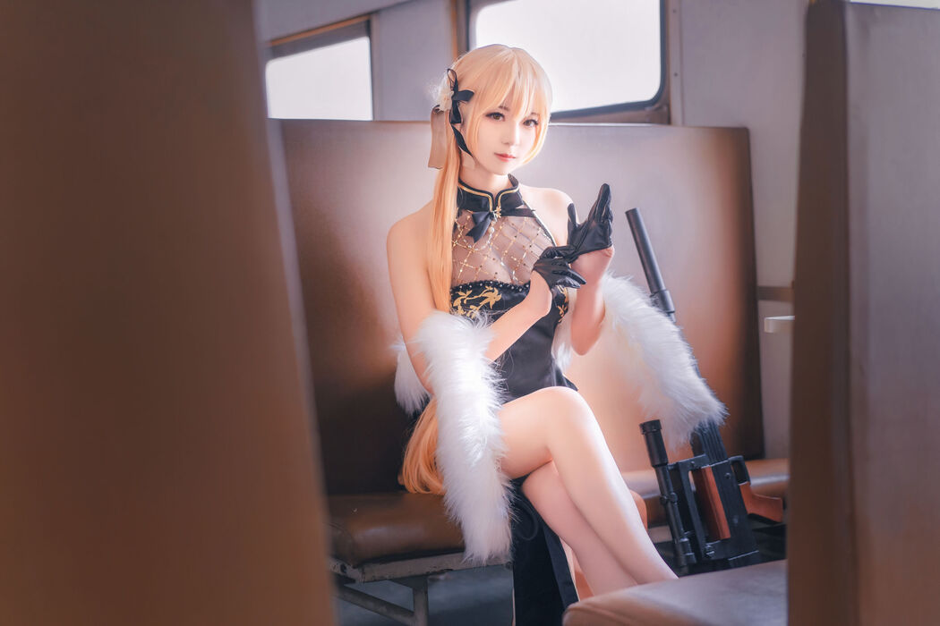Coser Miyinyin ww "Purple Rain Heart"