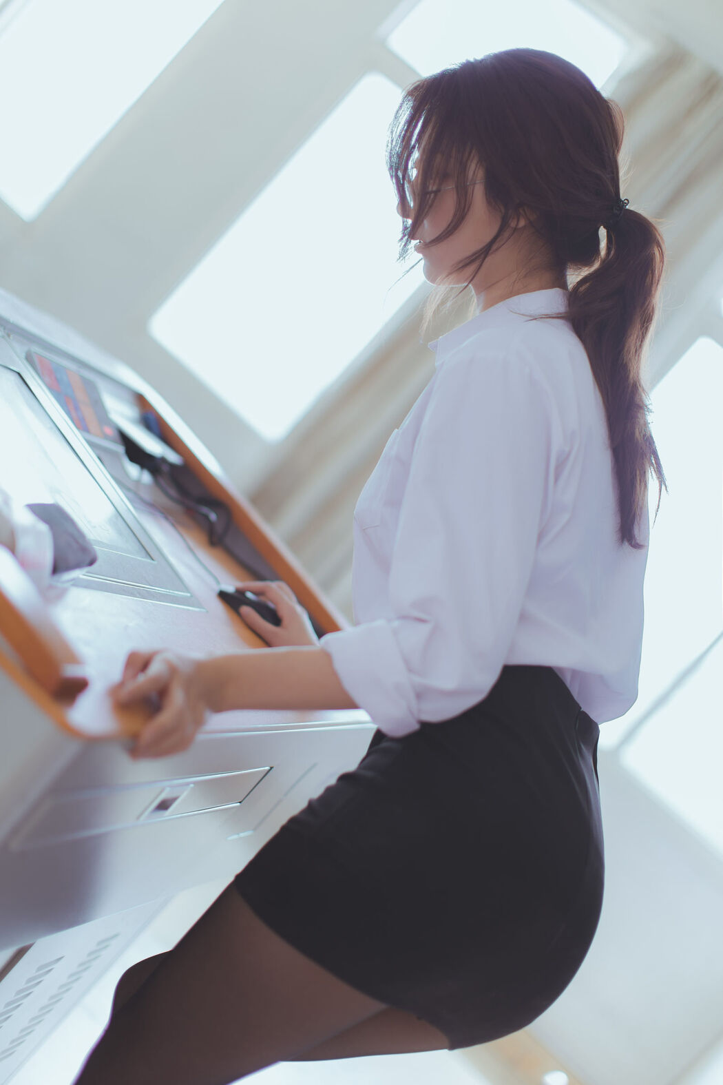 COSER Kurokawa "Black Silk Teacher" [COSPLAY Welfare]