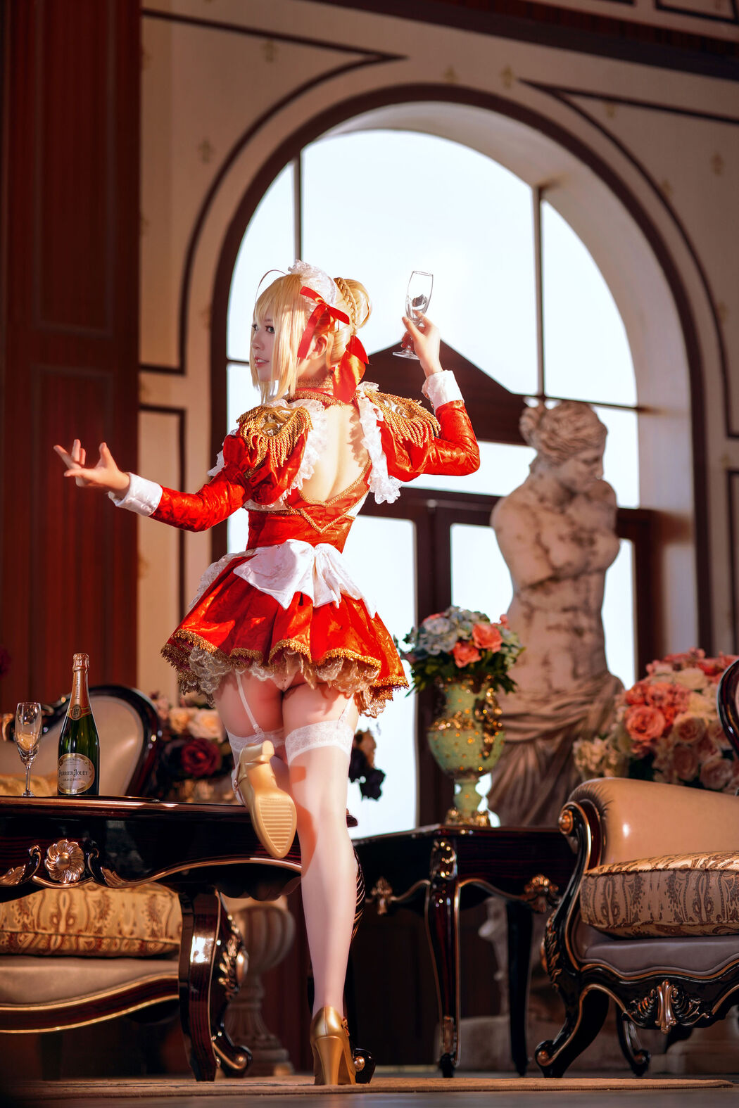 Coser half son "The Maid of Nero"