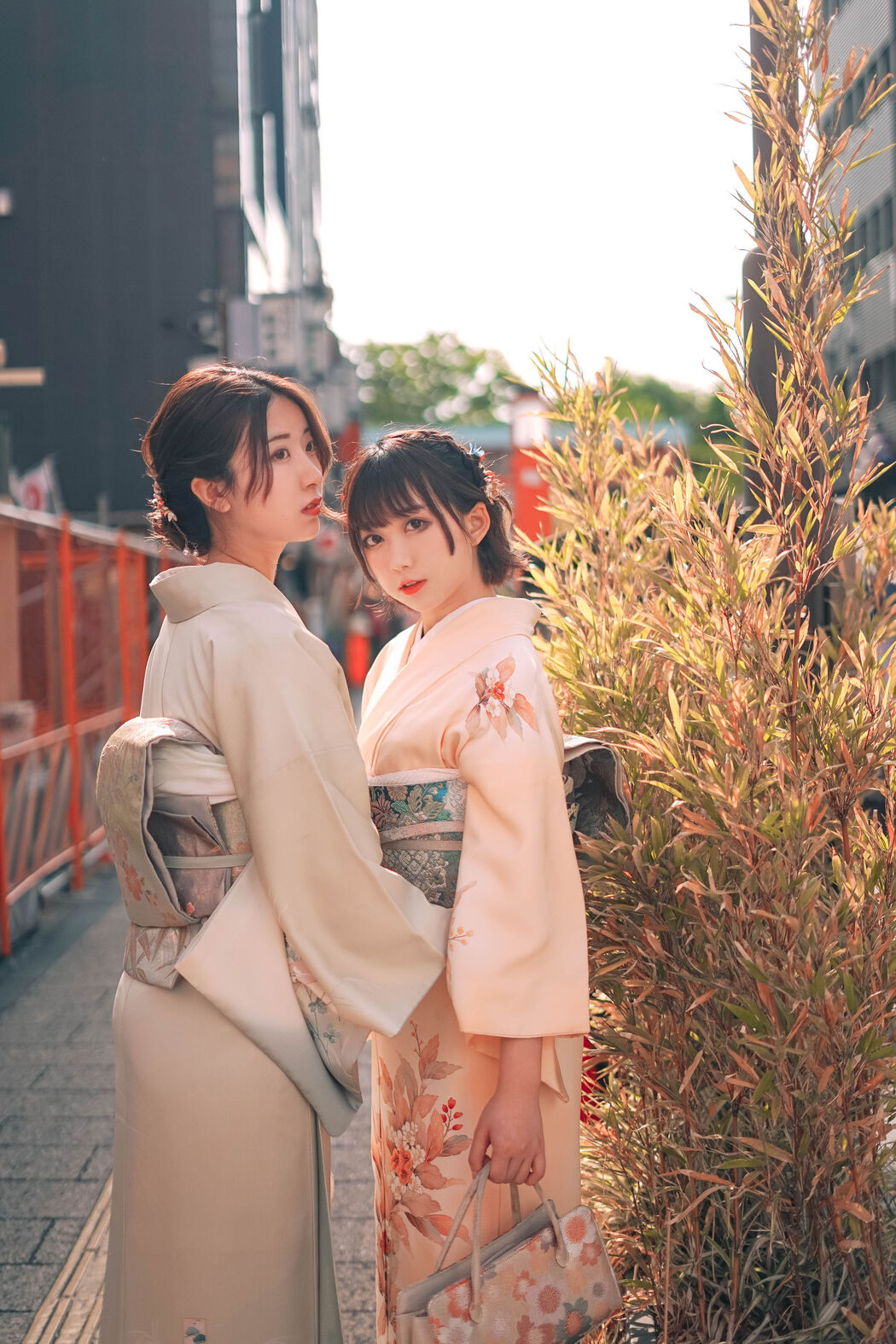 Coser Kurokawa & Asano Funko "Girls' Mind 2"