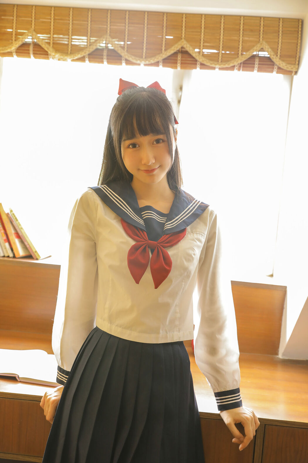 Mumianmian OwO "Mianmian with JK Sailor Suit" [COSER Beauty]