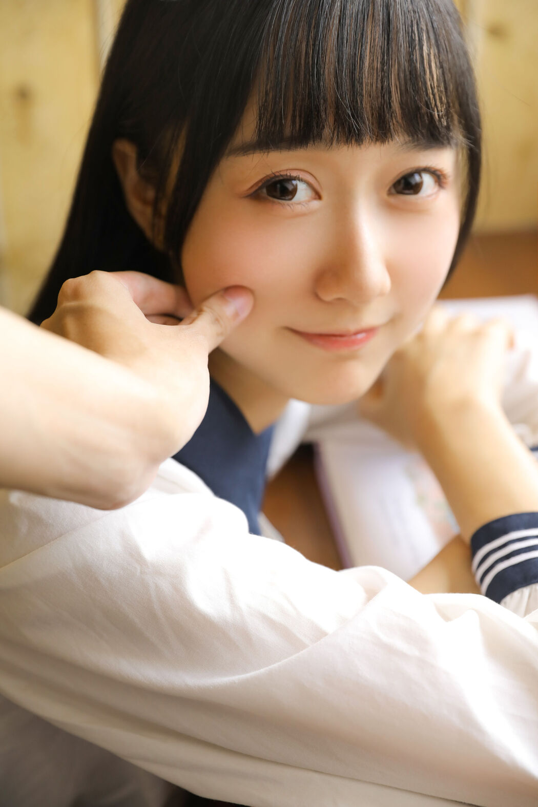 Mumianmian OwO "Mianmian with JK Sailor Suit" [COSER Beauty]