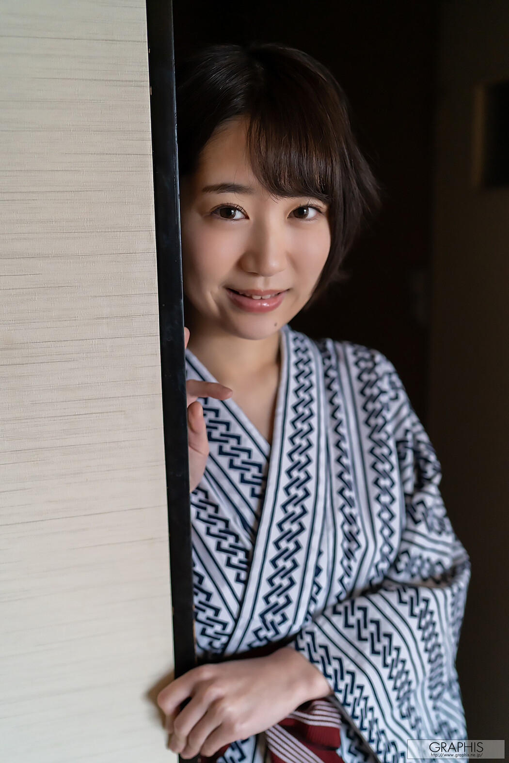Shiho Fujie 藤江史帆, [Graphis] Gals 「Pele Clara」 Vol.03 Cover Photo
