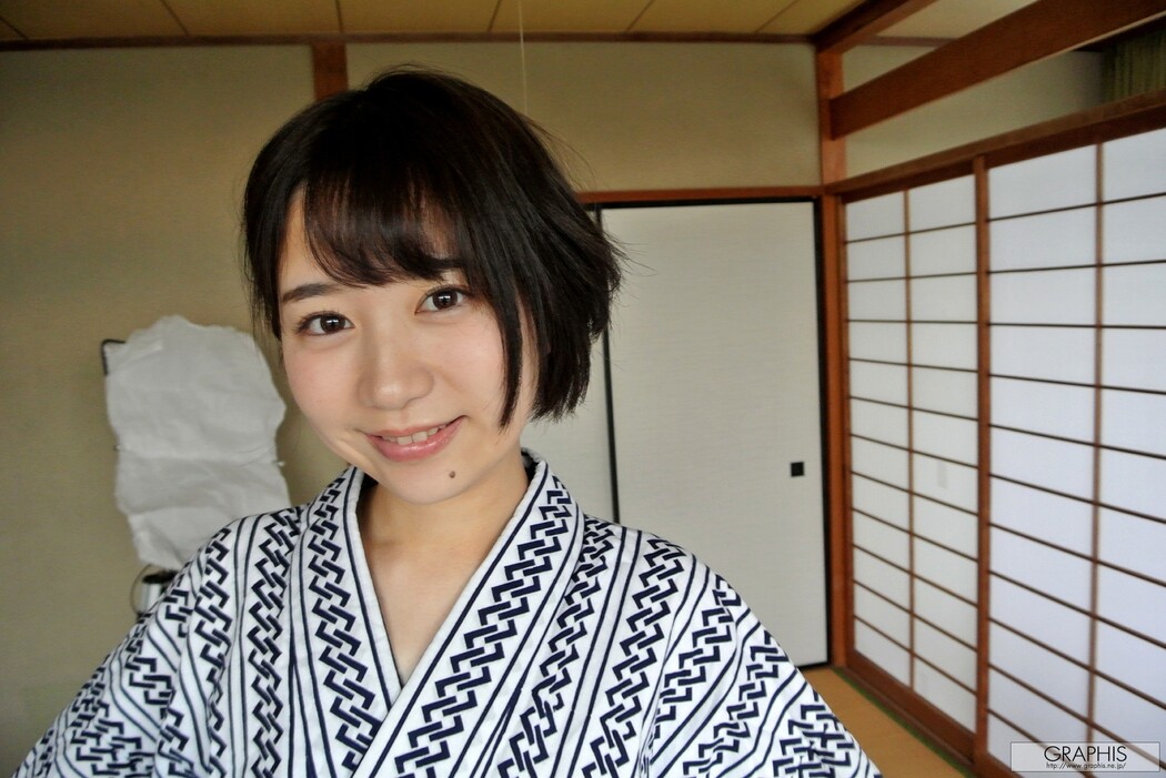 Shiho Fujie 藤江史帆, [Graphis] Gals 「Pele Clara」 Vol.05