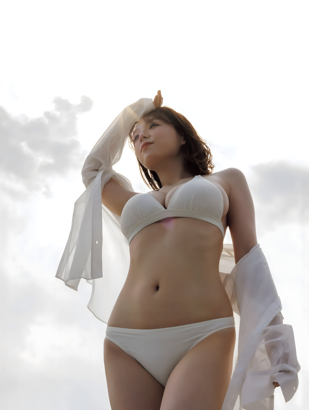 Ai Shinozaki 篠崎愛, FRIDAY GOLD フライデー別冊 ゴールド 2022年1月5日増刊号