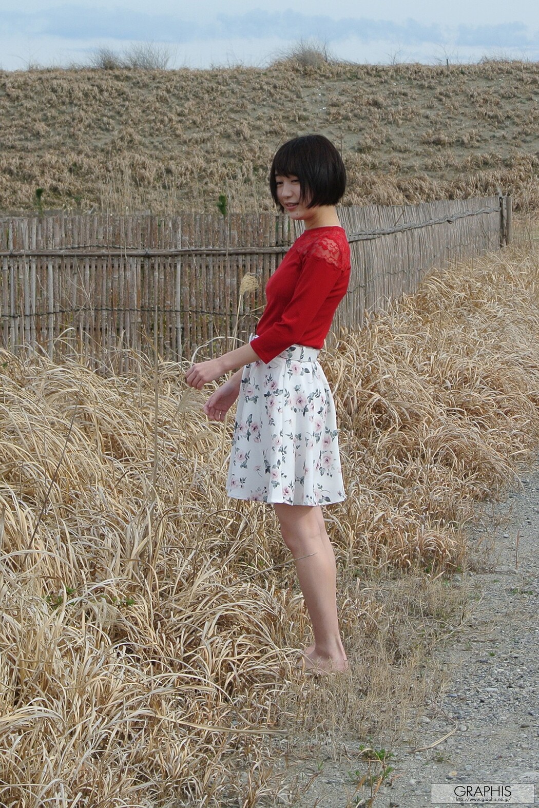 Shiho Fujie 藤江史帆, [Graphis] Gals 「Pele Clara」 Vol.05