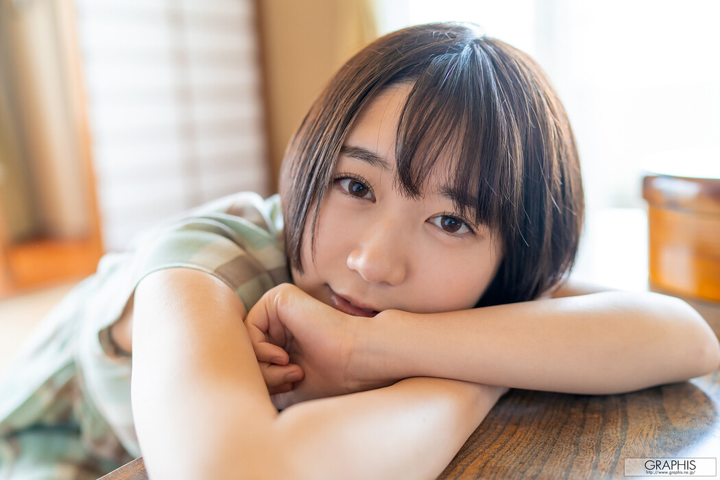 Shiho Fujie 藤江史帆, [Graphis] Gals 「Pele Clara」 Vol.05