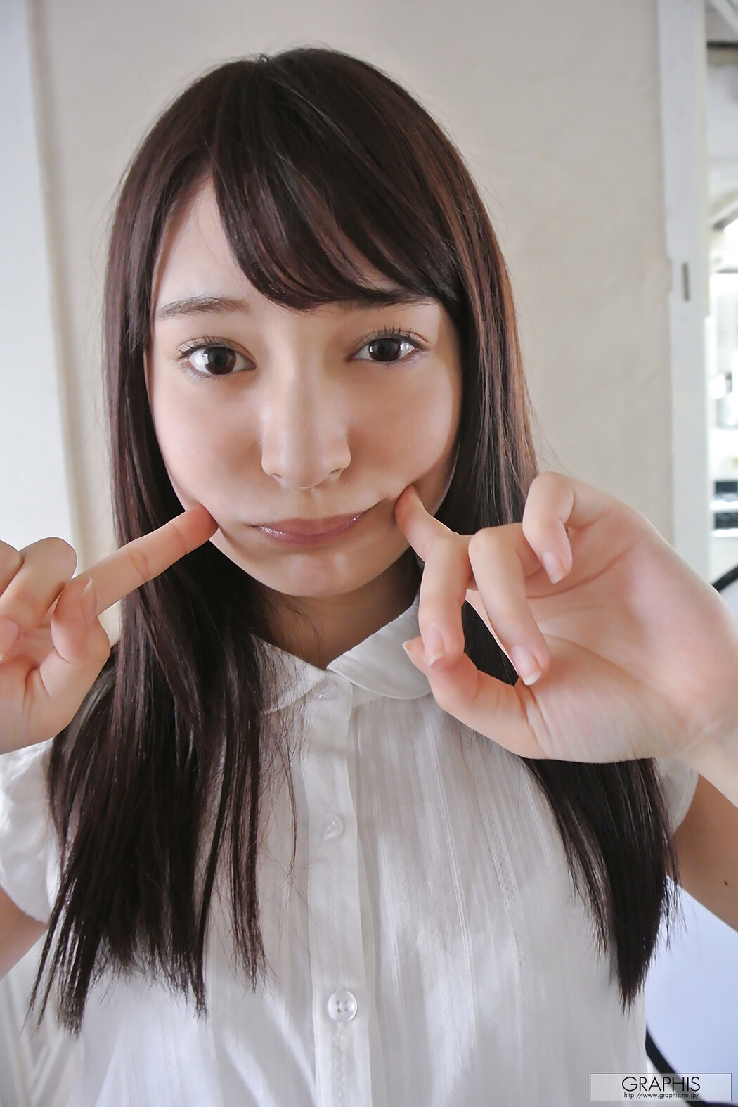 Rika Narumiya 成宮りか, [Graphis] Gals 「Refresh Girl」 Vol.01