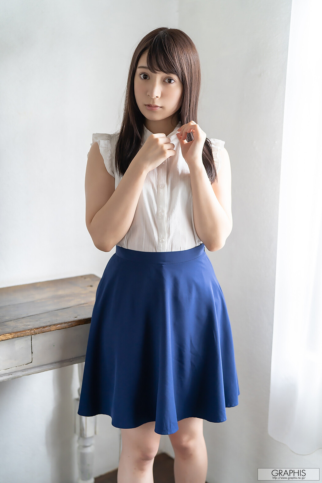 Rika Narumiya 成宮りか, [Graphis] Gals 「Refresh Girl」 Vol.01