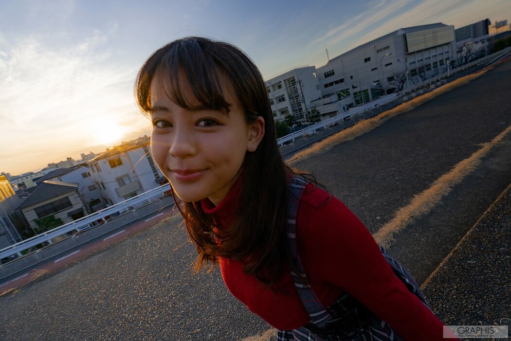 Yumi Shion 夕美しおん, [Graphis] Gals 「Corpo Minimo」 Vol.04