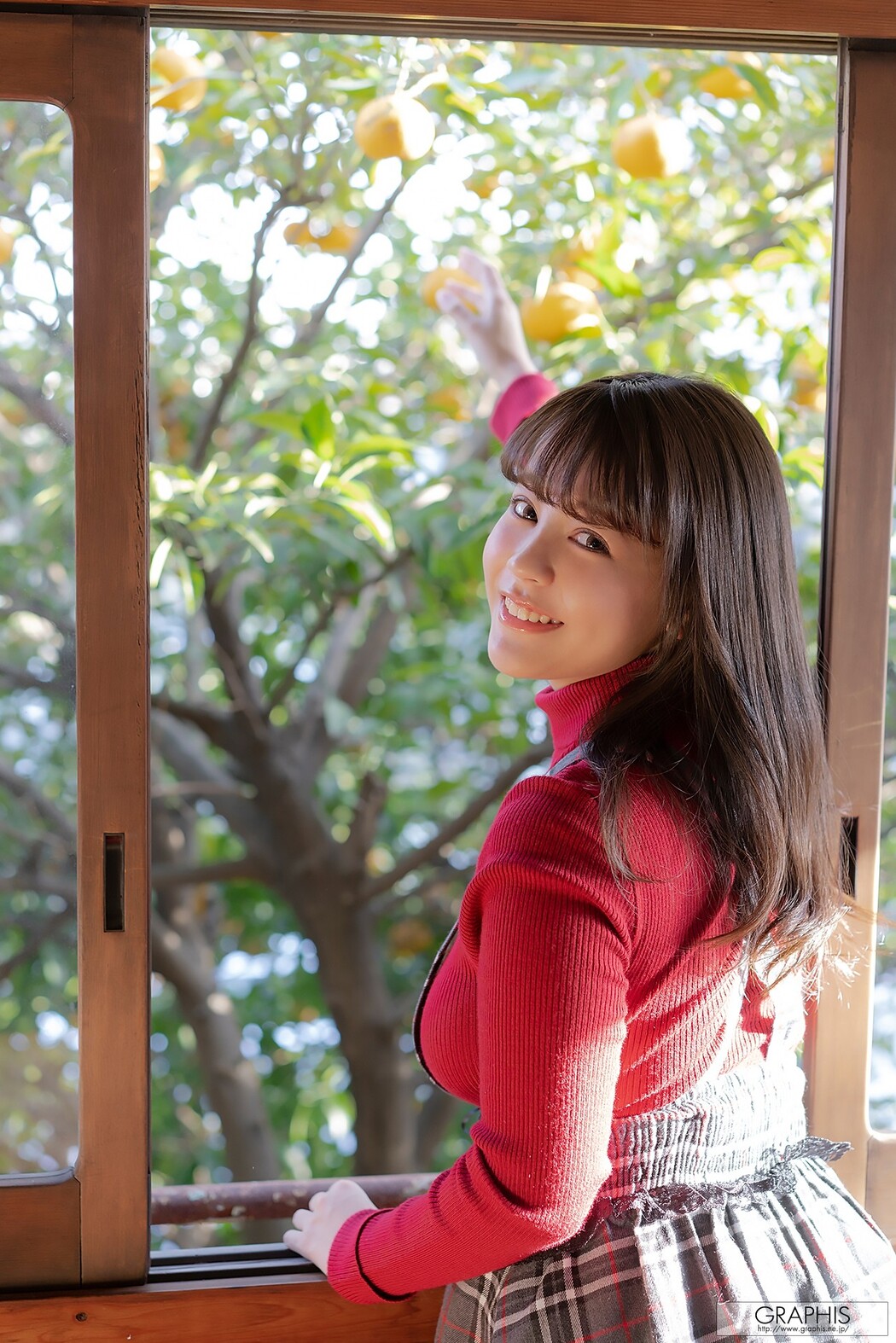 Yumi Shion 夕美しおん, [Graphis] Gals 「Corpo Minimo」 Vol.03