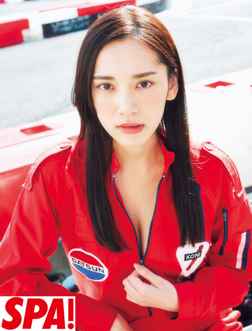 Sayaka Tomaru 都丸紗也華, Weekly SPA! 2023.11.21 (週刊SPA! 2023年11月21日号)