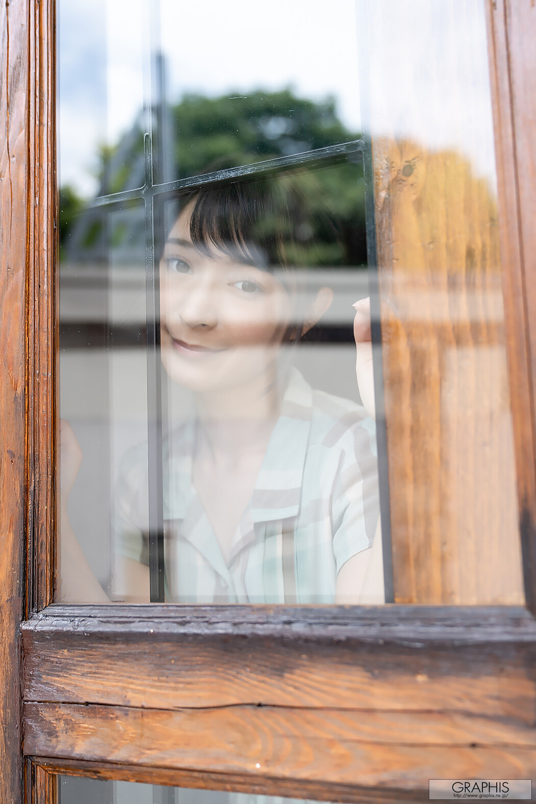 Rika Narumiya 成宮りか, [Graphis] Gals 「Refresh Girl」 Vol.02