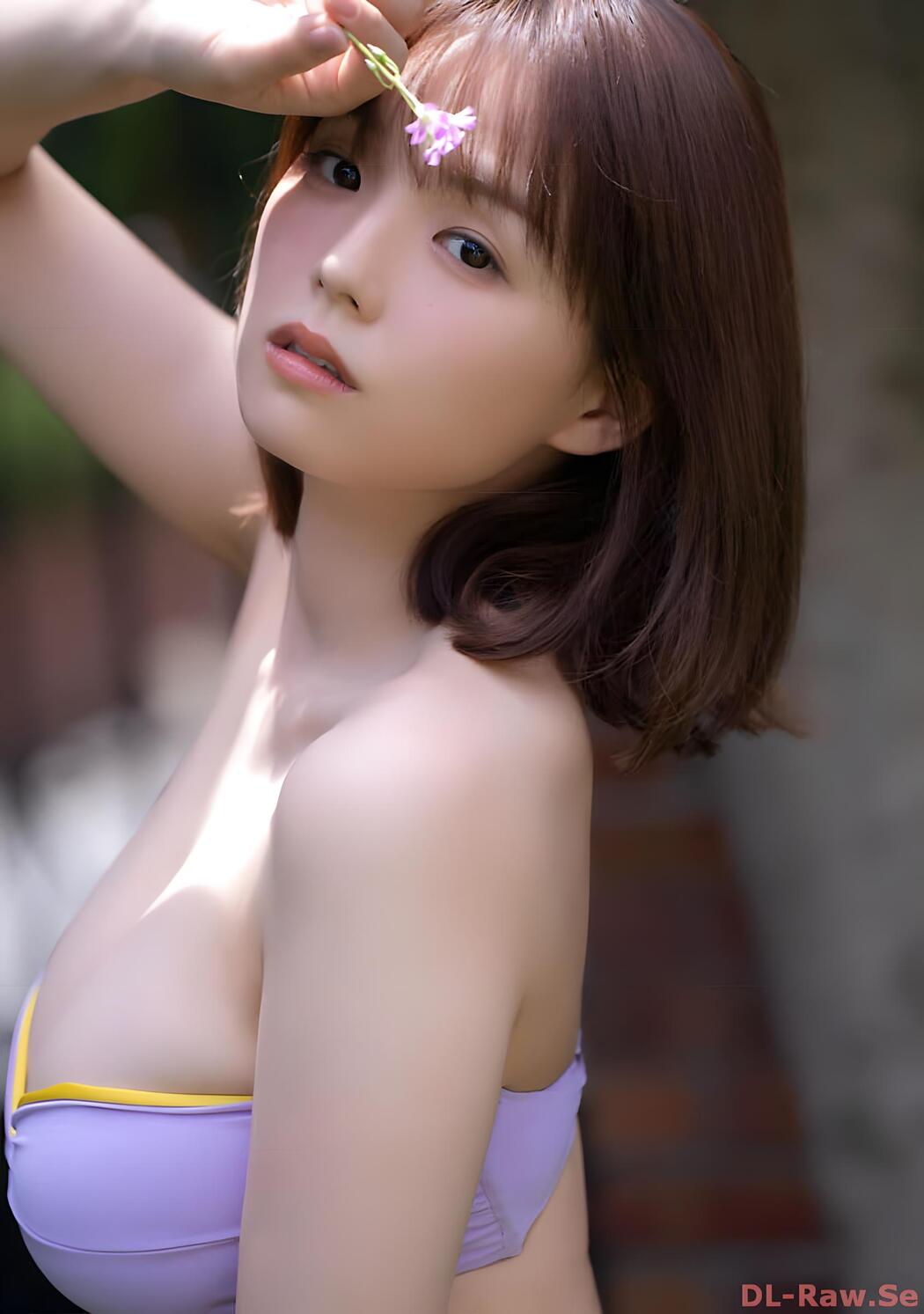 Ai Shinozaki 篠崎愛, Dokodemo Young Champion 2023 No.12 (どこでもヤングチャンピオン 2023年12号)