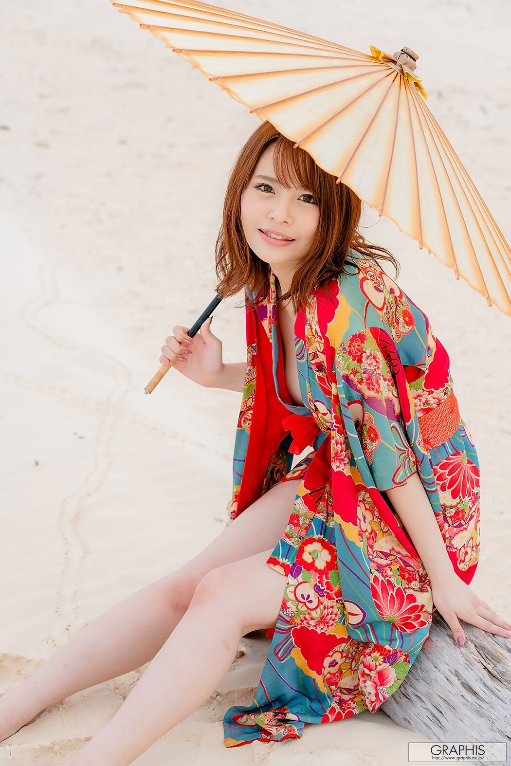 Mayuki Ito 伊藤舞雪, [Graphis] Gals 「Mystery」 Vol.01