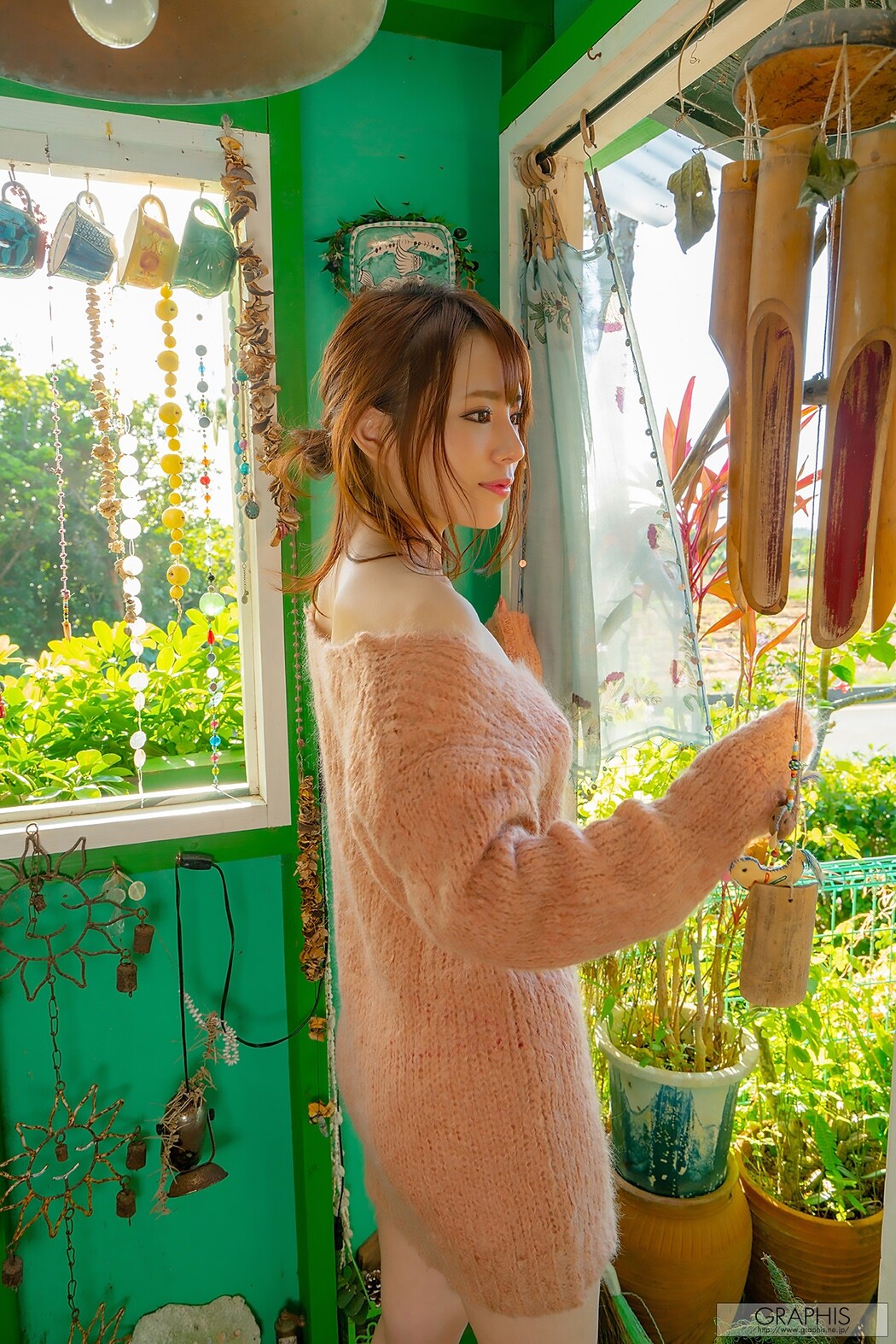 Mayuki Ito 伊藤舞雪, [Graphis] Gals 「Mystery」 Vol.02