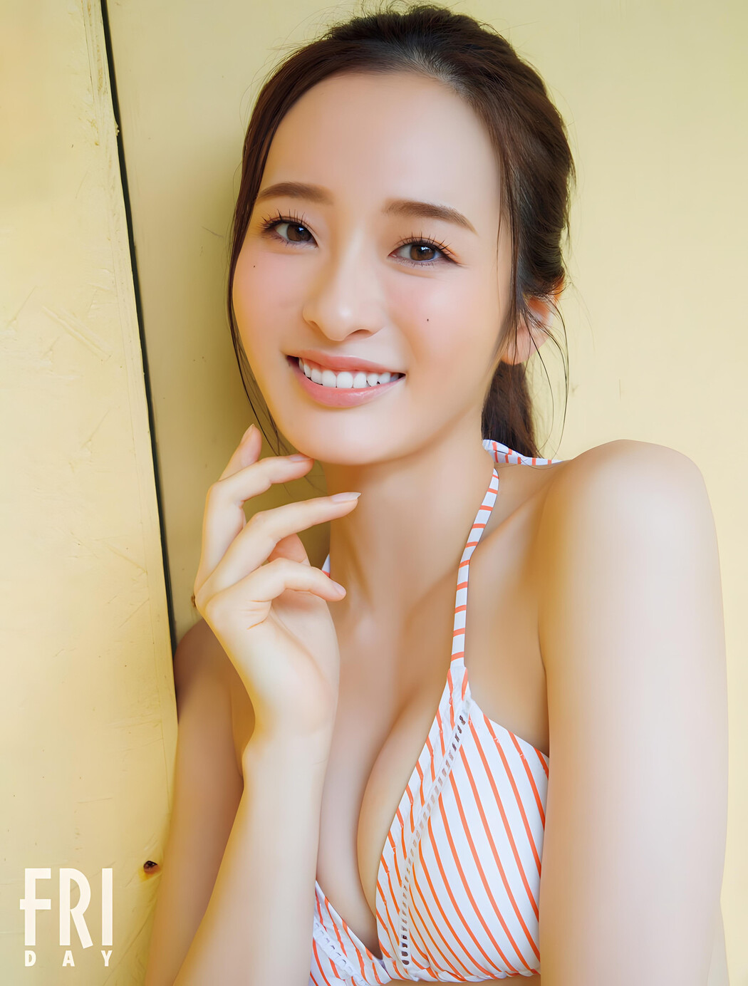 Asa Kamiya 神谷明采, FRIDAY 2023.12.22 (フライデー 2023年12月22日号)