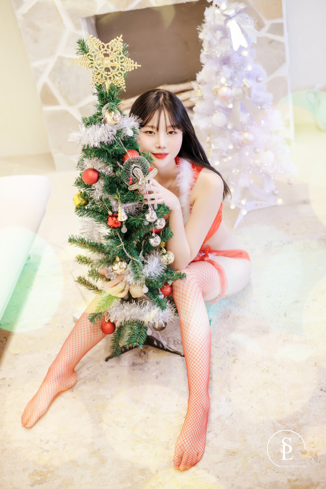 Yuna 유나, [SAINT Photolife] Merry Yuna&rsquo;s Xmas Set.02