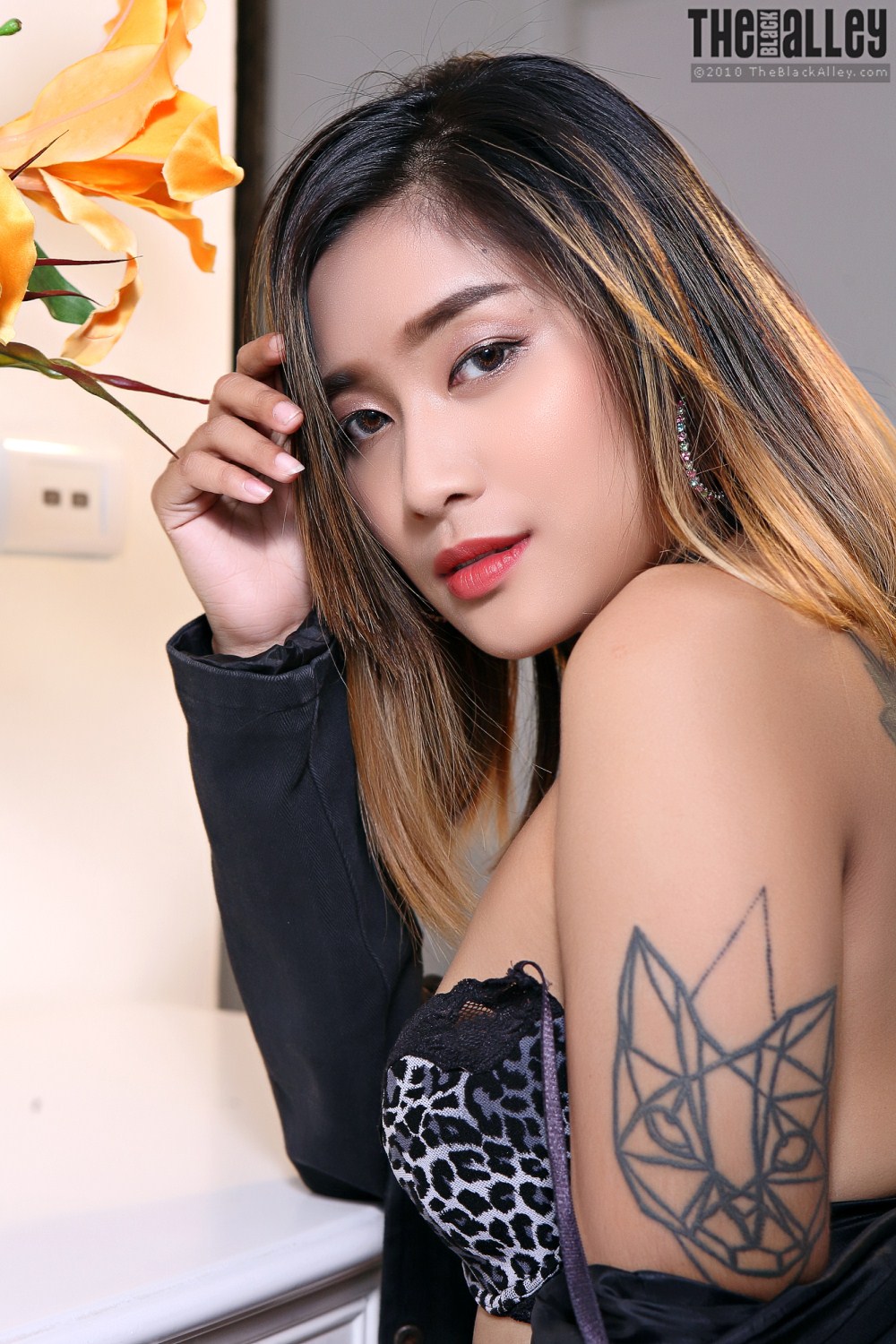 [The Black Alley] Apple Set.35 2019.02.18