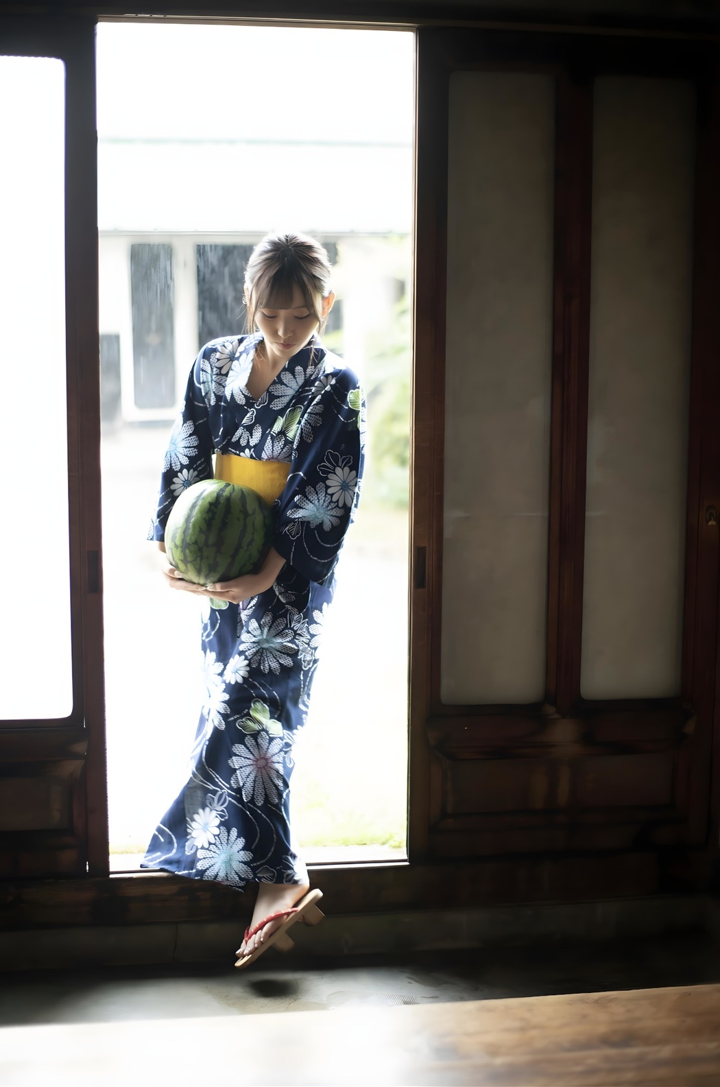 Mai Nanashima 七嶋舞, ヘアヌード写真集 [夏に舞うかげろう] Set.01