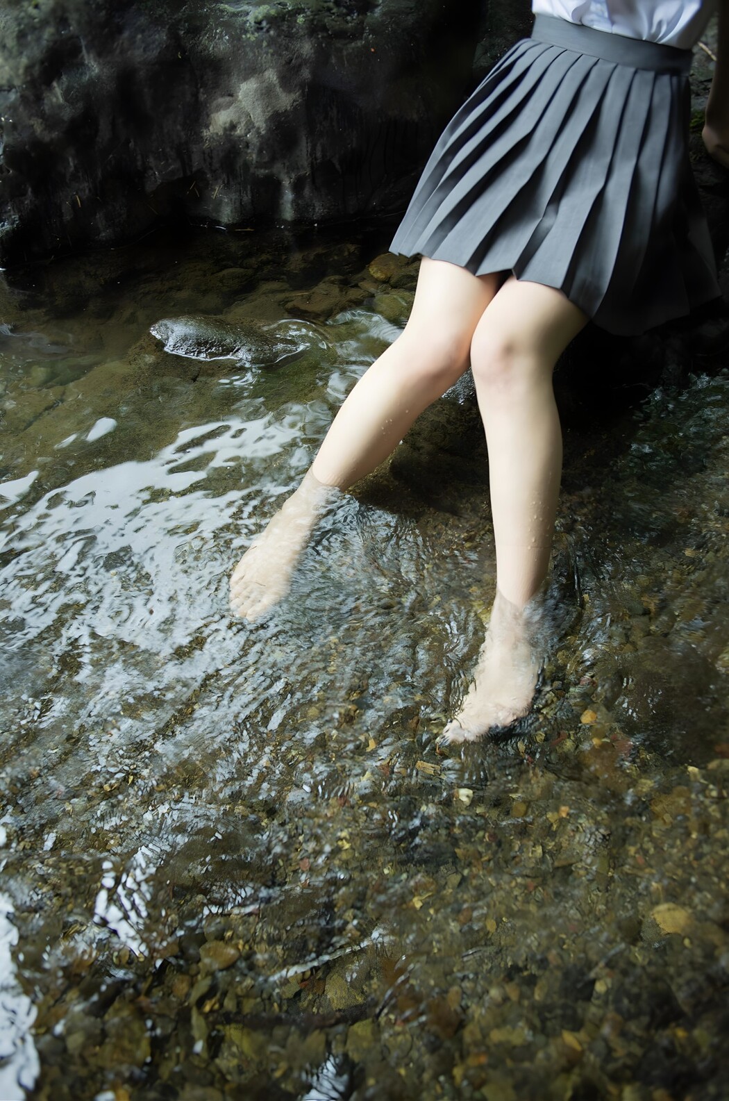 Mai Nanashima 七嶋舞, ヘアヌード写真集 [夏に舞うかげろう] Set.01