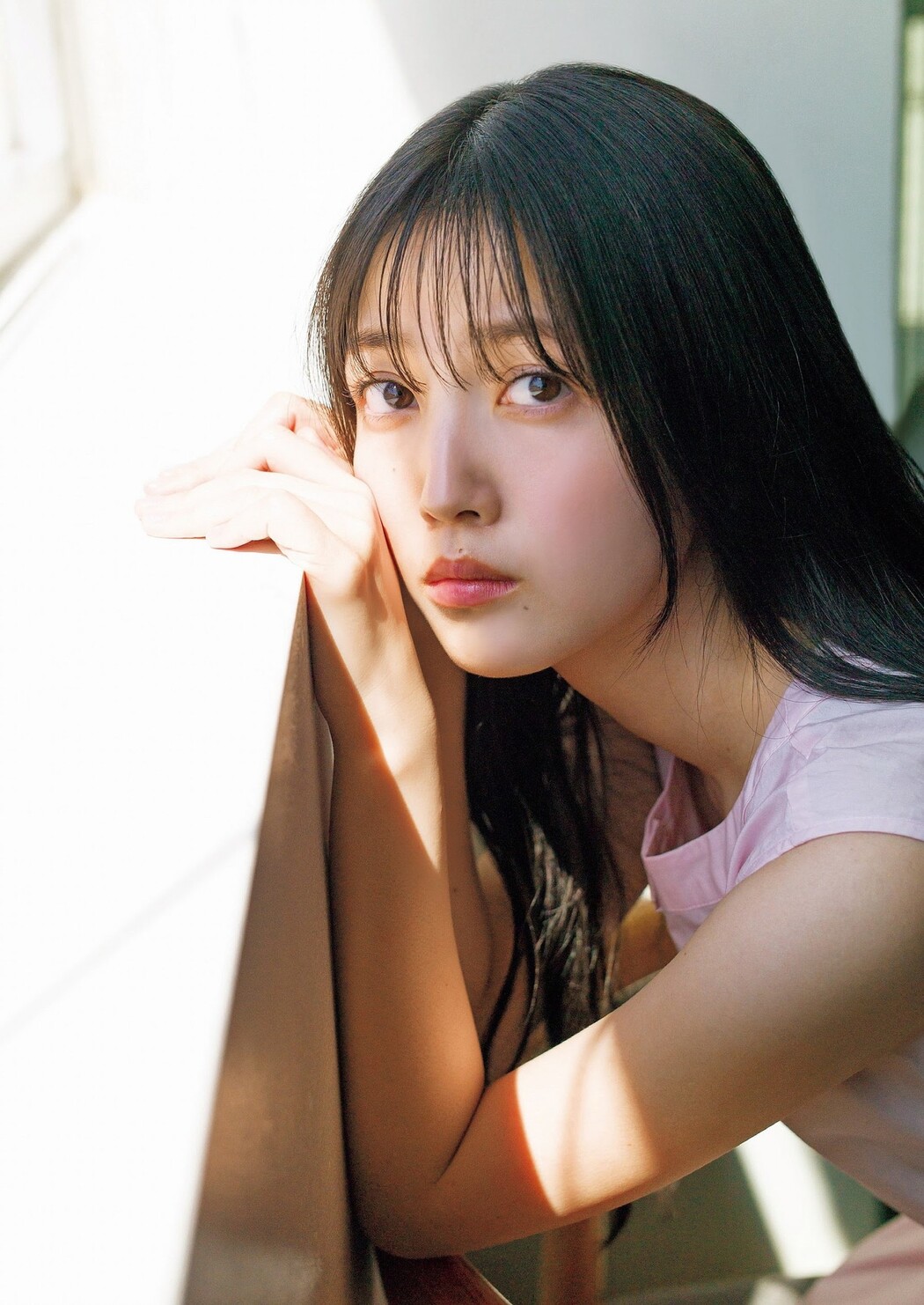 Shiori Kubo 久保史緒里, Weekly Playboy 2023 No.52 (週刊プレイボーイ 2023年52号)