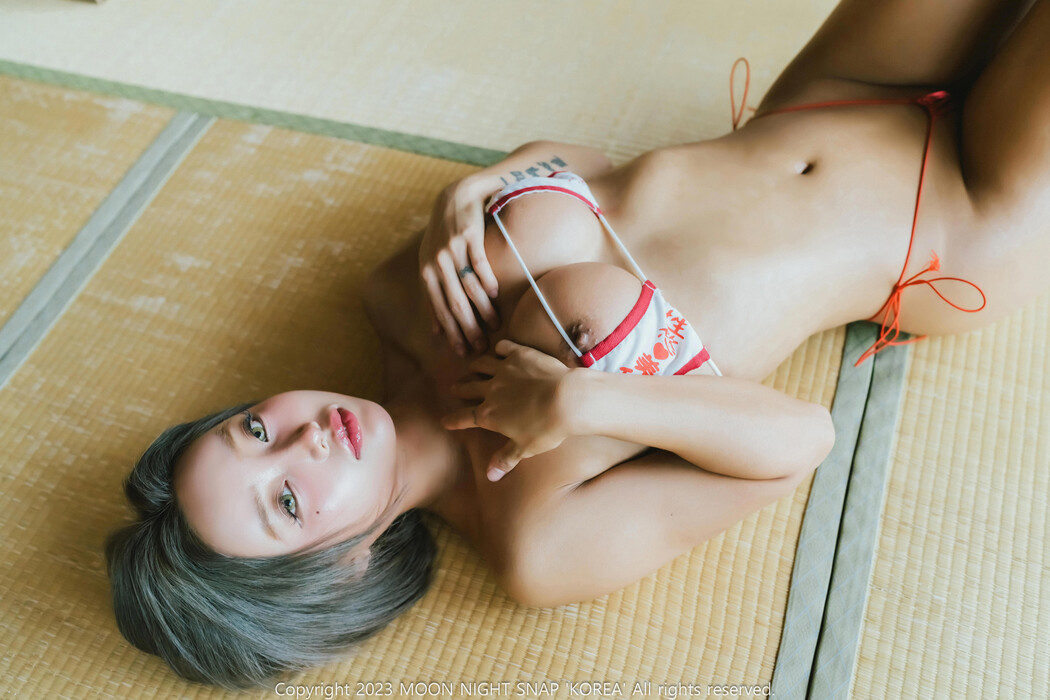 Booty Queen, [Moon Night Snap] Good Luck Set.01