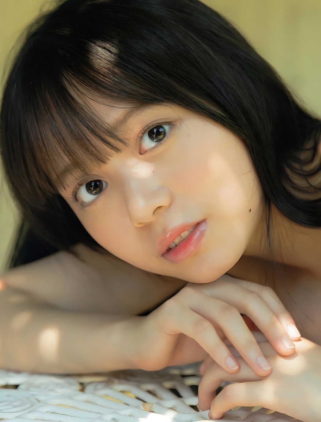 Mai Horai 蓬莱舞, FLASH 2024.01.02 (フラッシュ 2024年1月2日号)