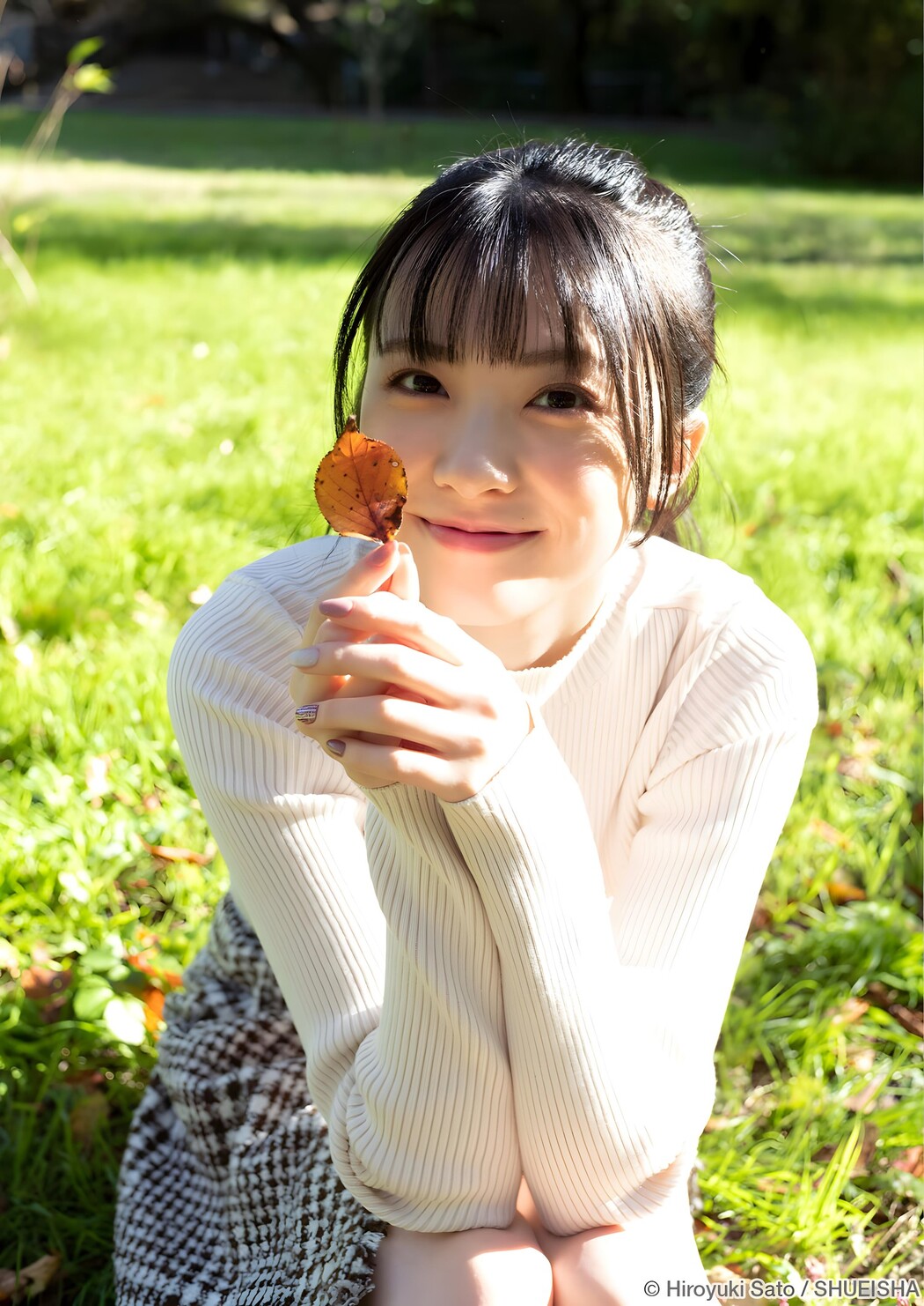 Yuina 結那, Young Jump 2024 No.04 (ヤングジャンプ 2024年4号)