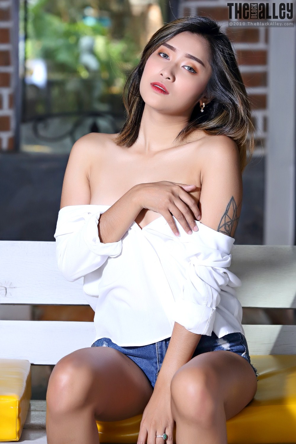 [The Black Alley] Apple Set.36 2019.02.26