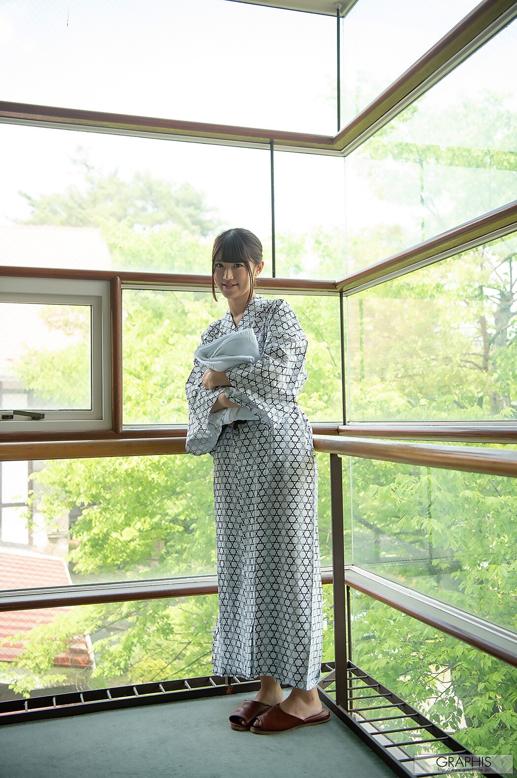 Ami Ayuha 阿由葉あみ, [Graphis] Gals [Noble Heart] Vol.02 Cover Photo