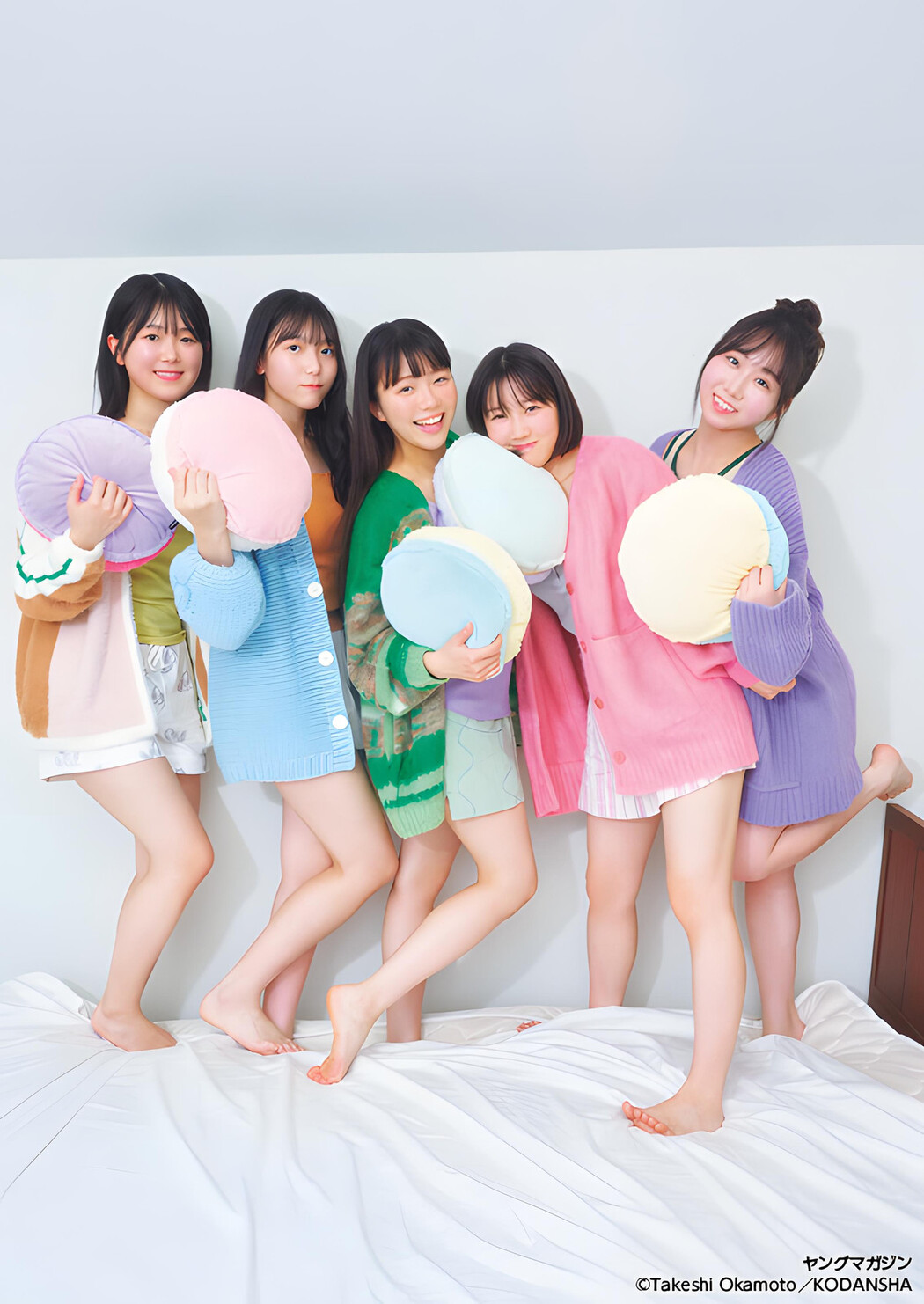 甲斐心愛 内海里音 工藤理子 鈴木彩夏 諸葛望愛, Young Magazine 2024 No.07 (ヤングマガジン 2024年7号)