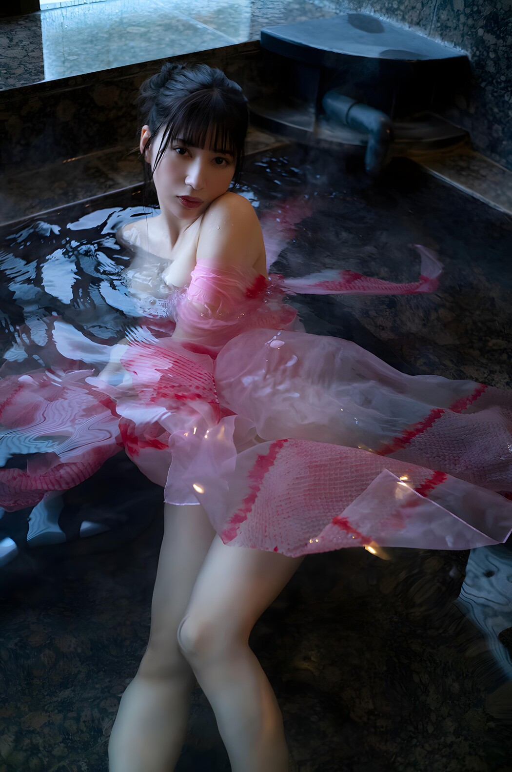 Risa Yukihira 雪平莉左, Weekly Playboy 2024 No.05 (週刊プレイボーイ 2024年5号)