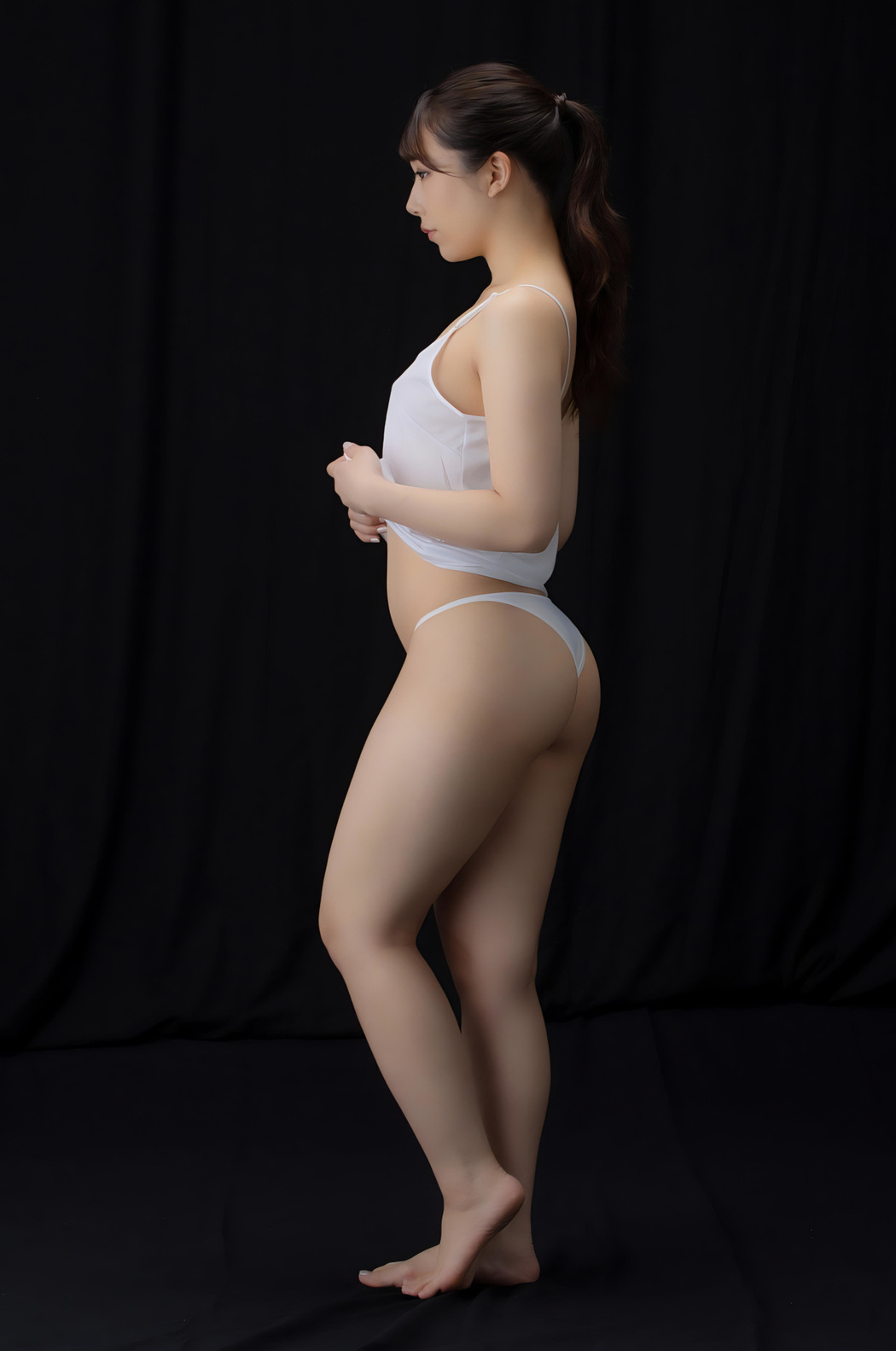 Erika Ozaki 尾崎えりか, PRESTIGE 写真集 絶対的透け透けテカテカポーズブック Set.02