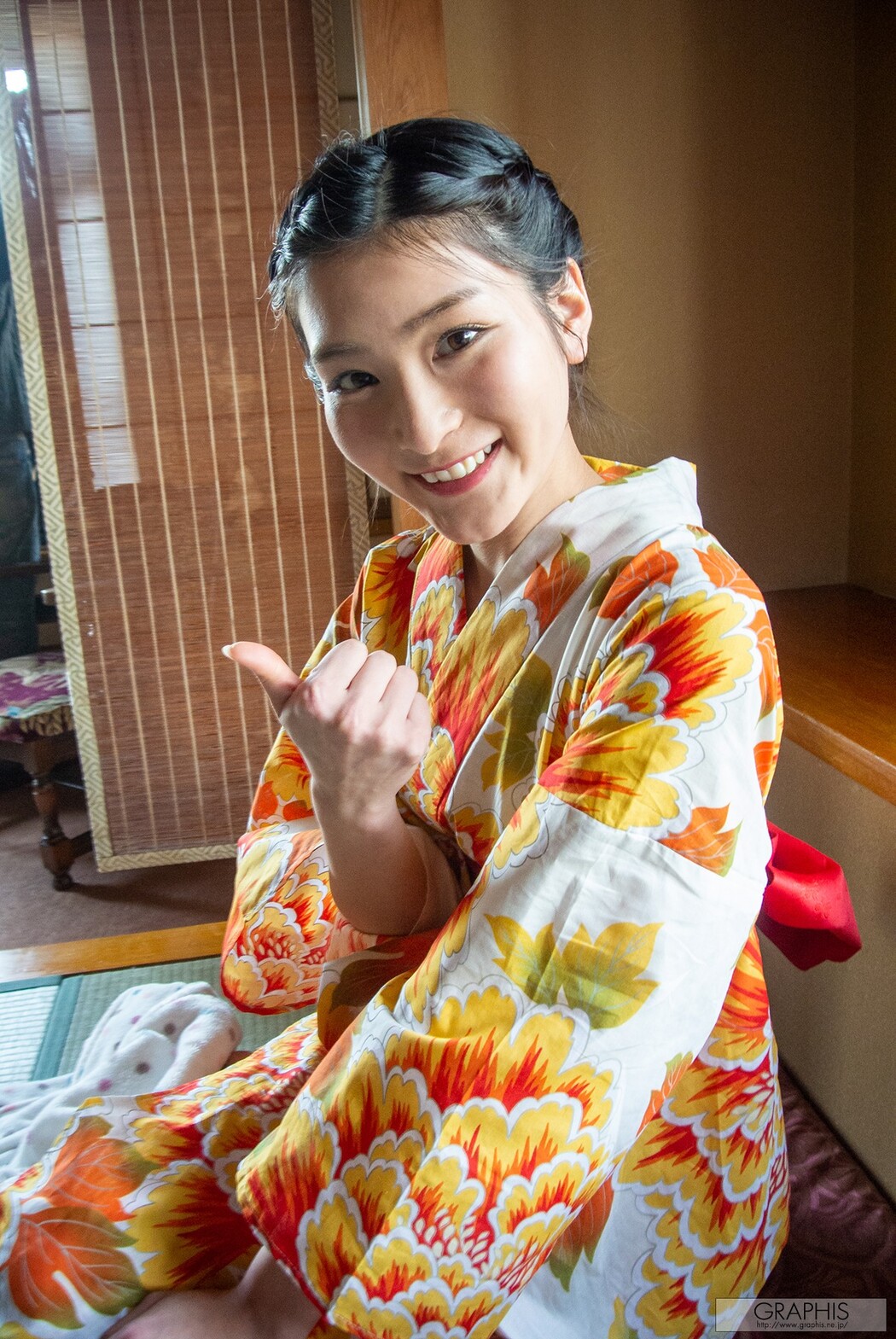 Suzu Honjo 本庄鈴, [Graphis] Special 「Deus Biei」 Vol.05