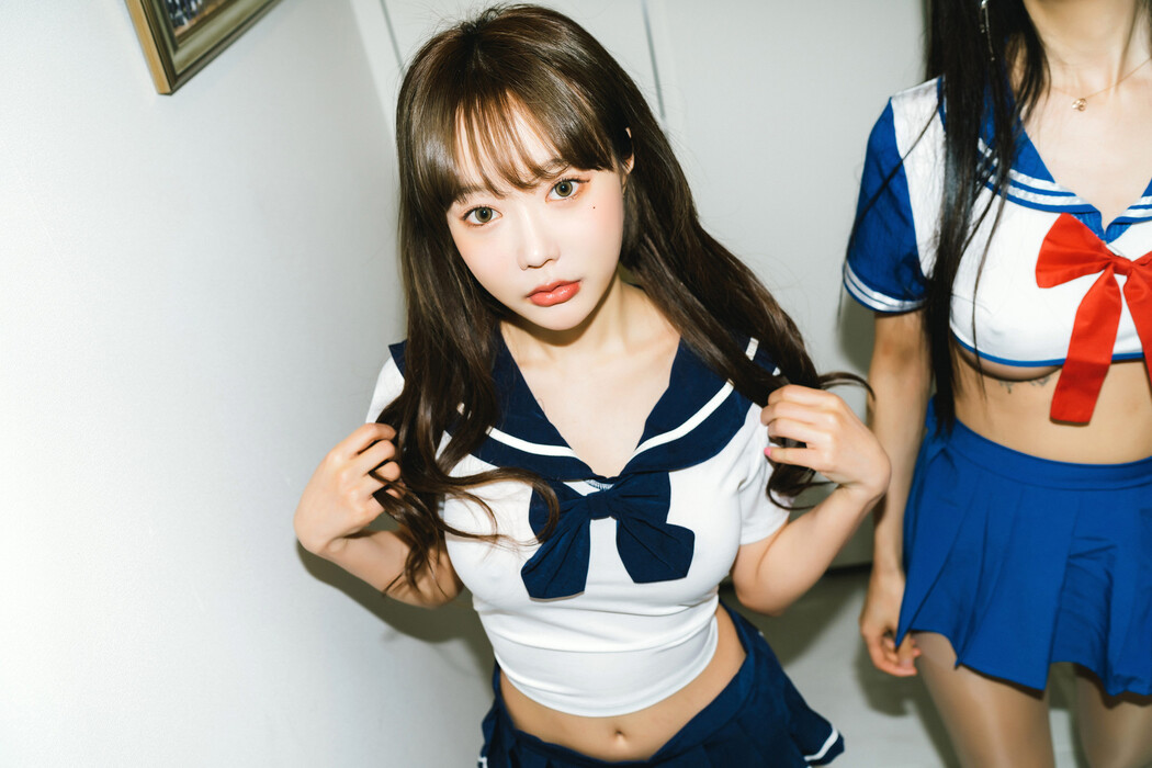 Mona 모나, Jucy 쥬시, [Moon Night Snap] Love You Set.01