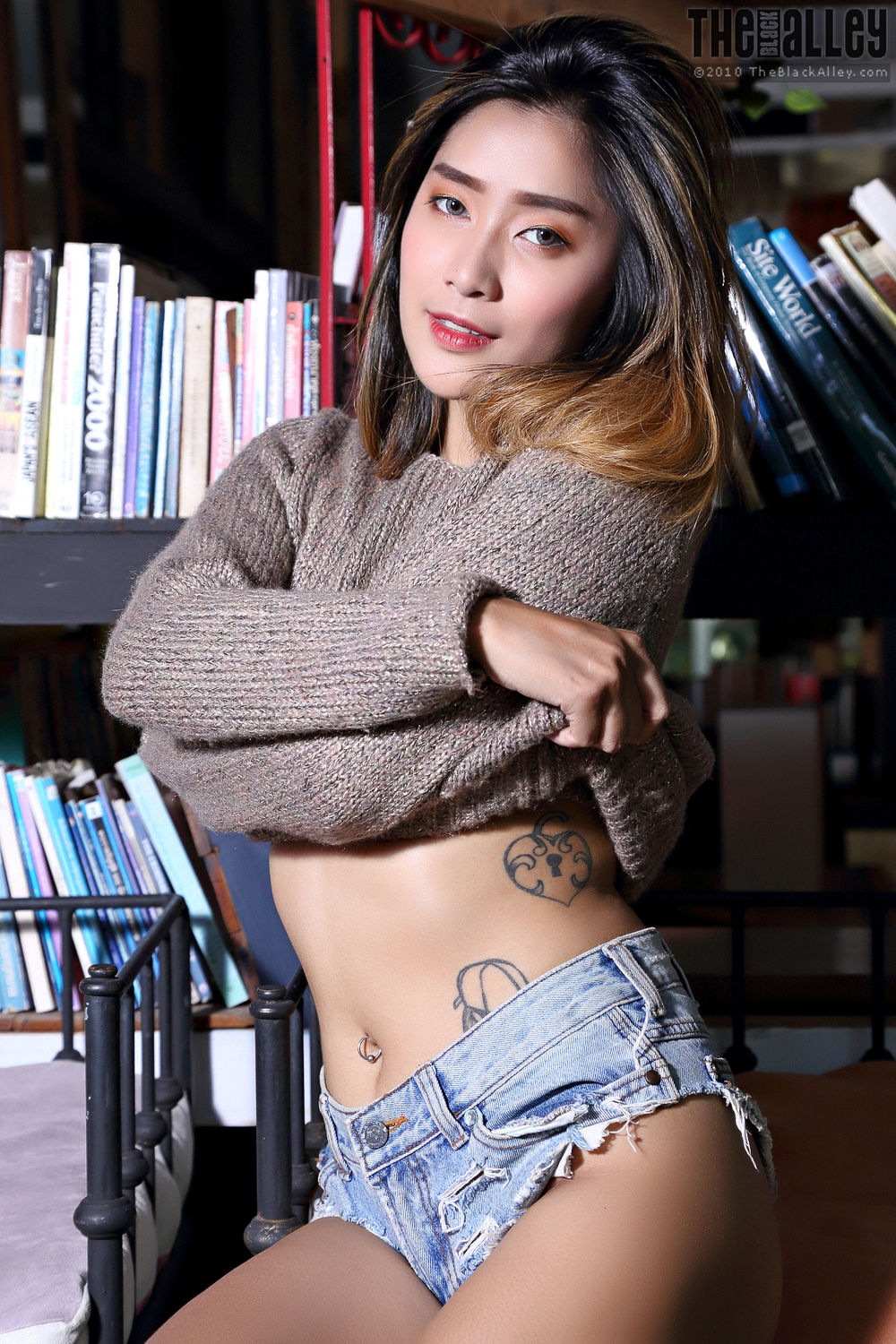 [The Black Alley] Apple Set.40 2019.03.19