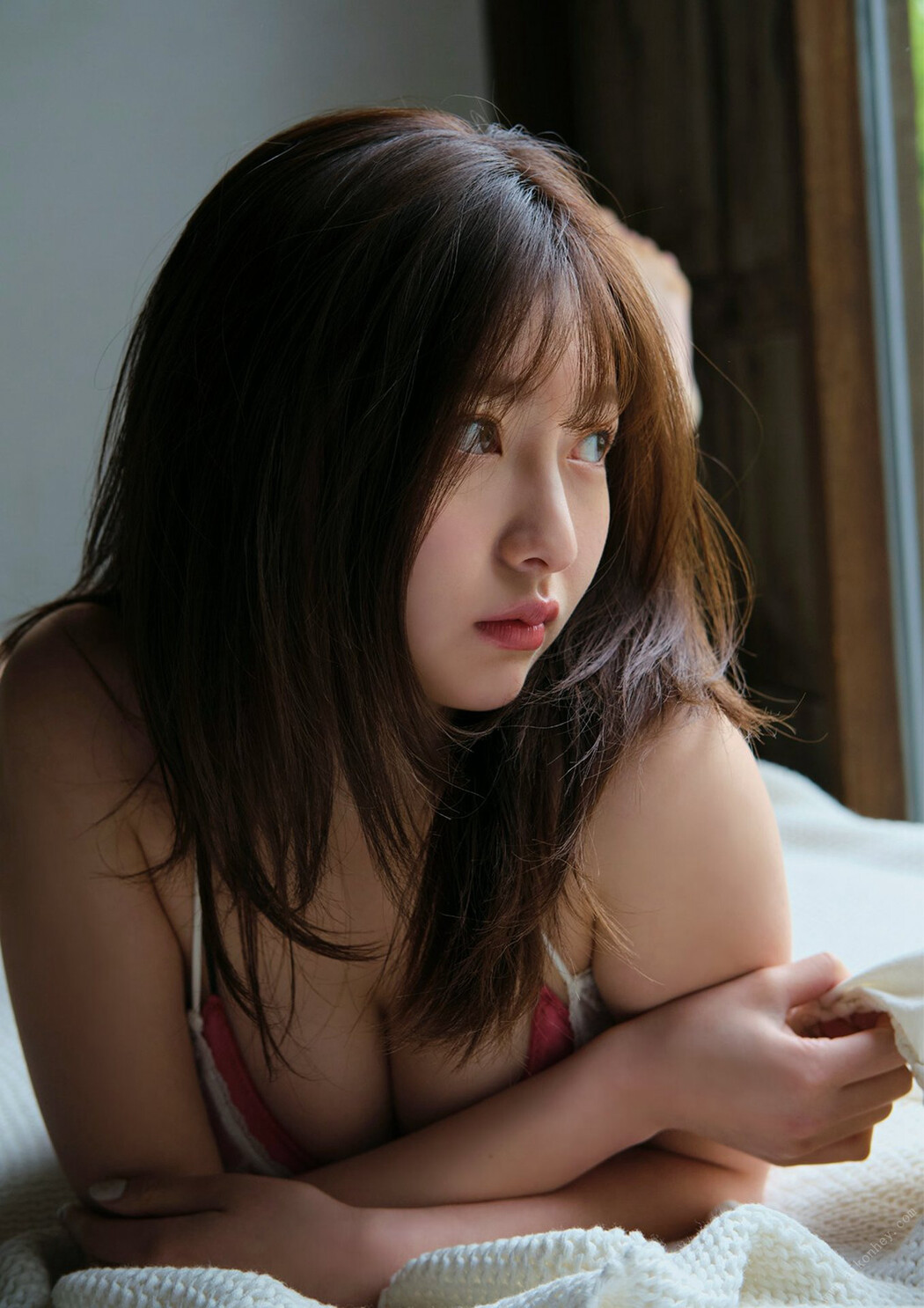 Moka Hashimoto 橋本萌花, BRODYデジタル写真集 「upper for me」