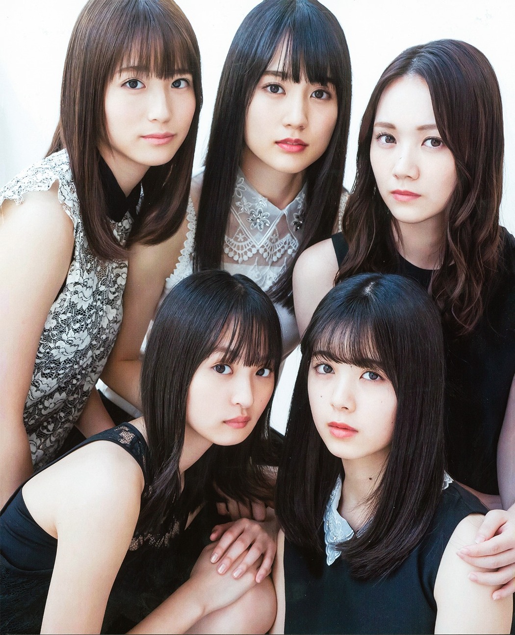 Nogizaka46 4th Generation, BOMB! 2020.01 (ボム 2020年1月号)