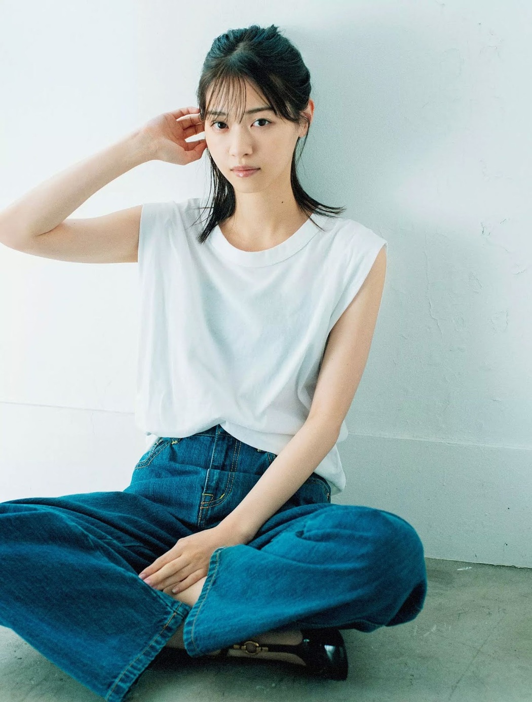 Nanase Nishino 西野七瀬, FLASH 2020.01.07-14 (フラッシュ 2020年1月7-14日号)