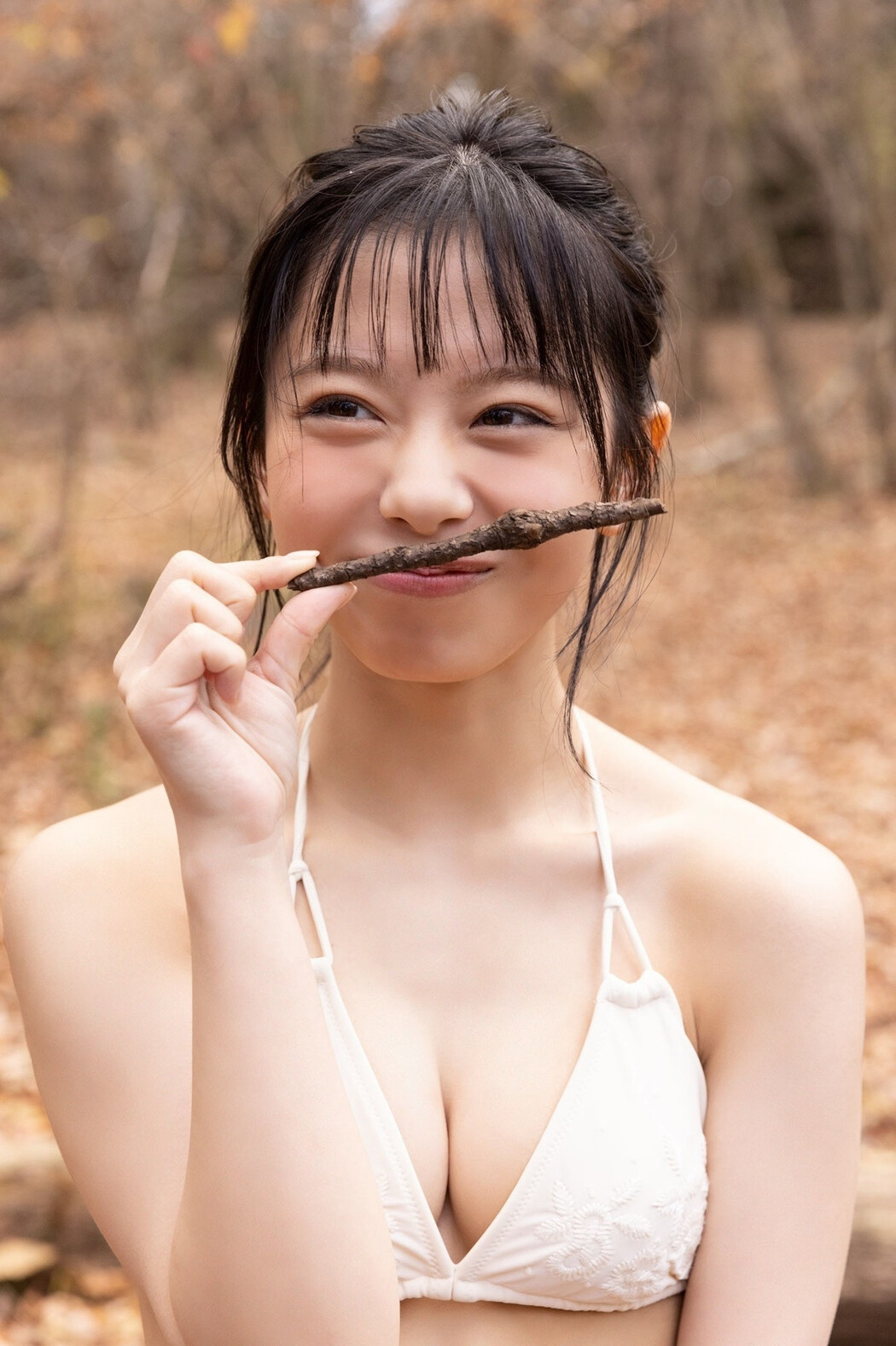 Komaki Mineshima 峰島こまき, SPA!デジタル写真集 「瞳に吸い込まれて」 Set.01