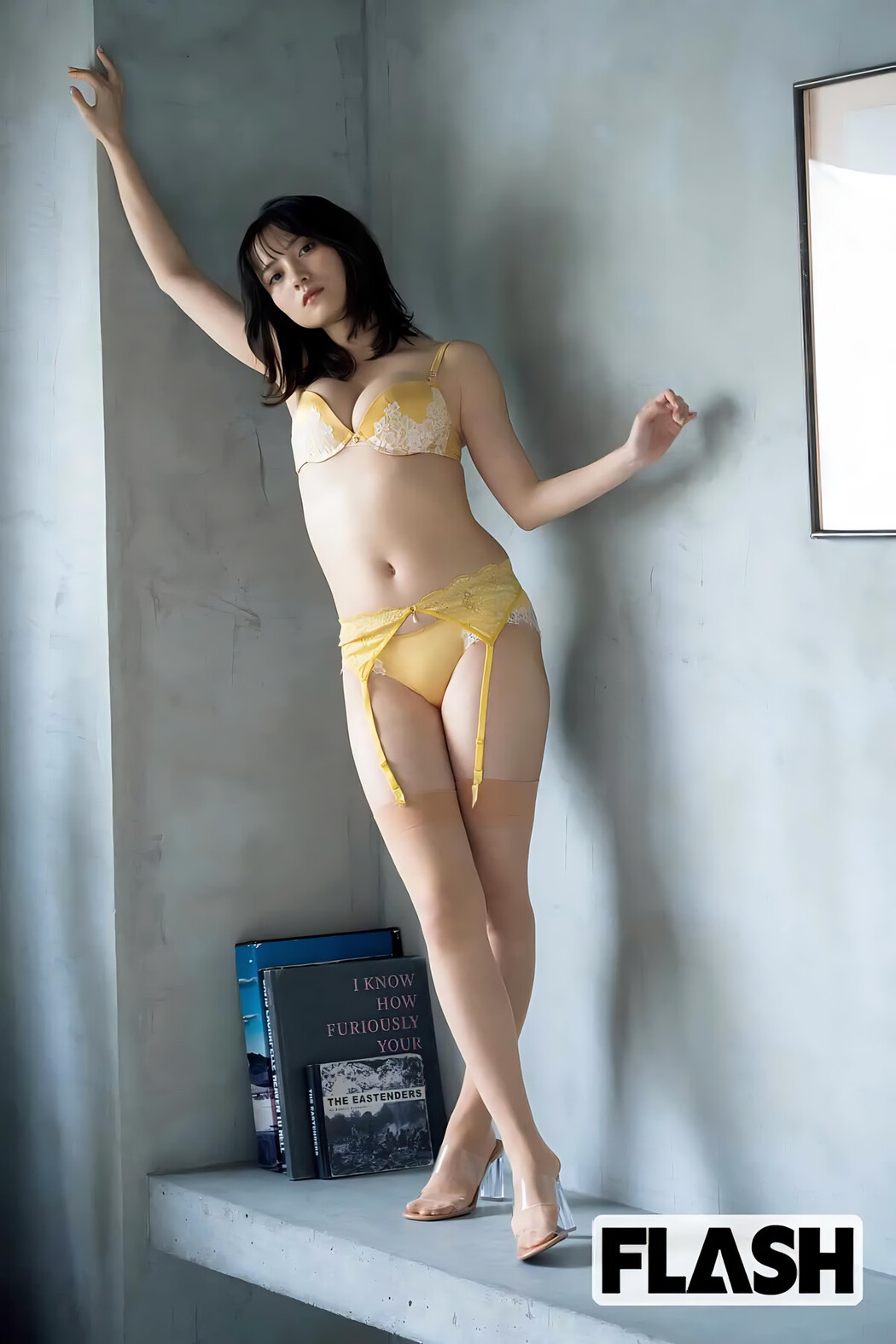 Nashiko Momotsuki 桃月なしこ, FLASH 2024.02.13 (フラッシュ 2024年2月13日号)