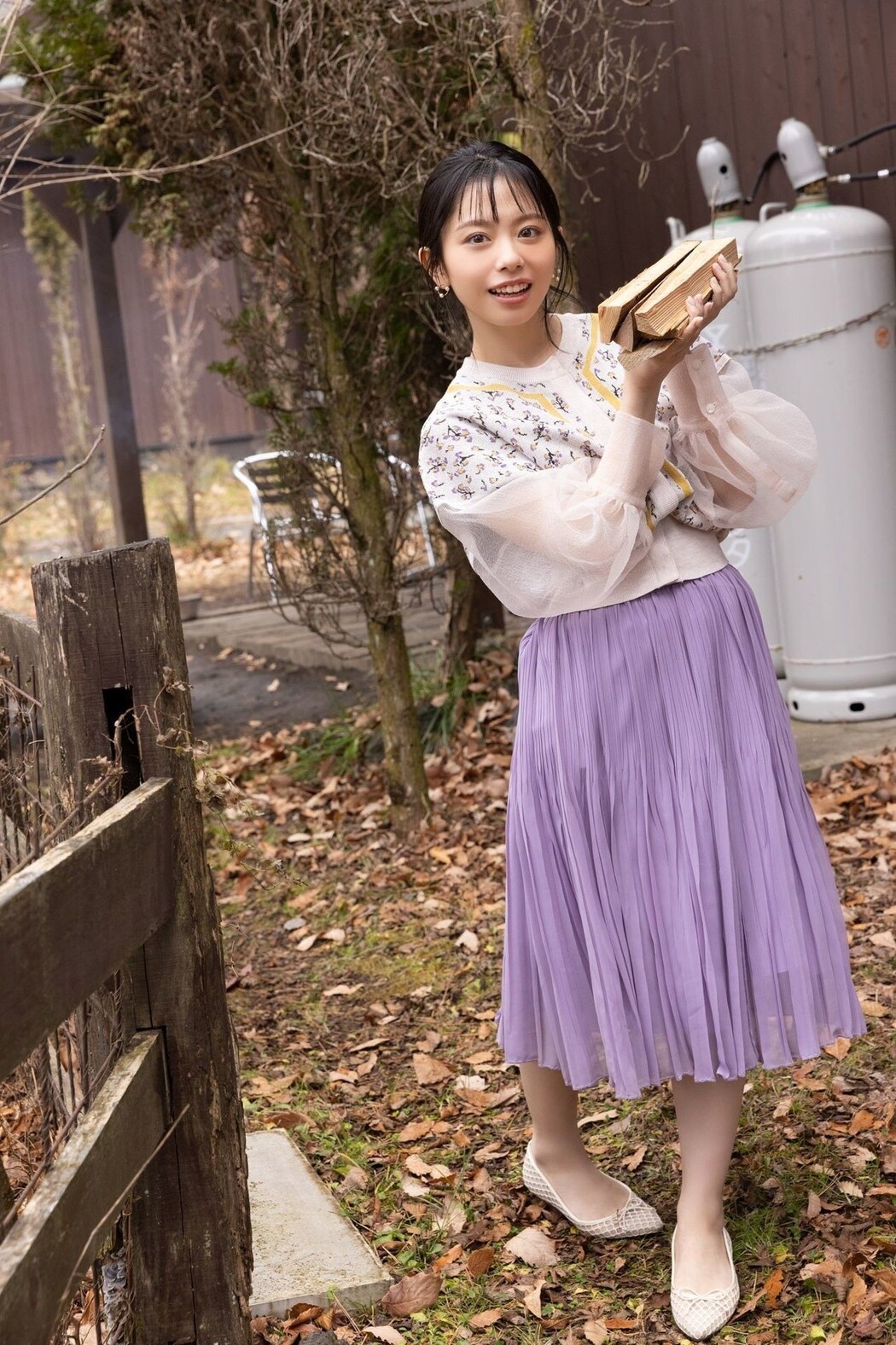 Komaki Mineshima 峰島こまき, SPA!デジタル写真集 「瞳に吸い込まれて」 Set.01
